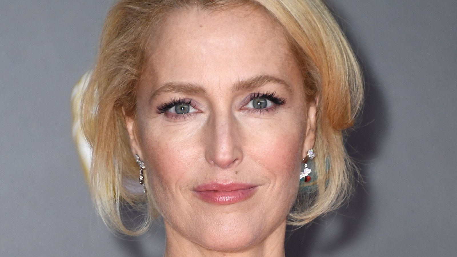 Gillian Anderson net worth